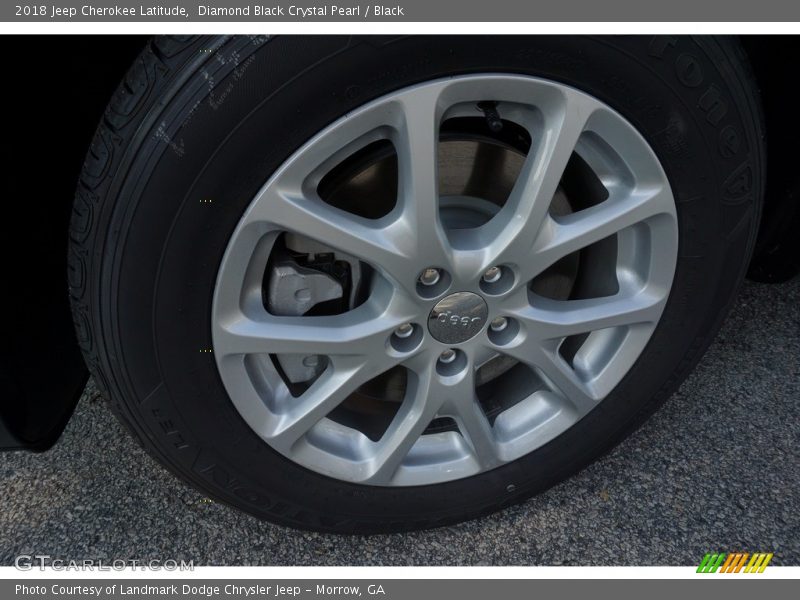 Diamond Black Crystal Pearl / Black 2018 Jeep Cherokee Latitude