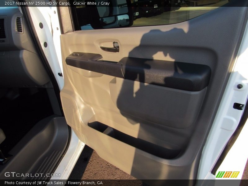 Glacier White / Gray 2017 Nissan NV 2500 HD SV Cargo