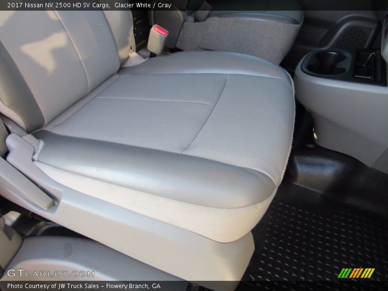 Glacier White / Gray 2017 Nissan NV 2500 HD SV Cargo