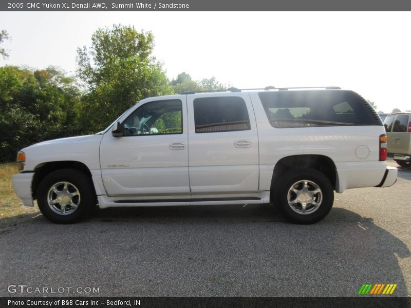 Summit White / Sandstone 2005 GMC Yukon XL Denali AWD