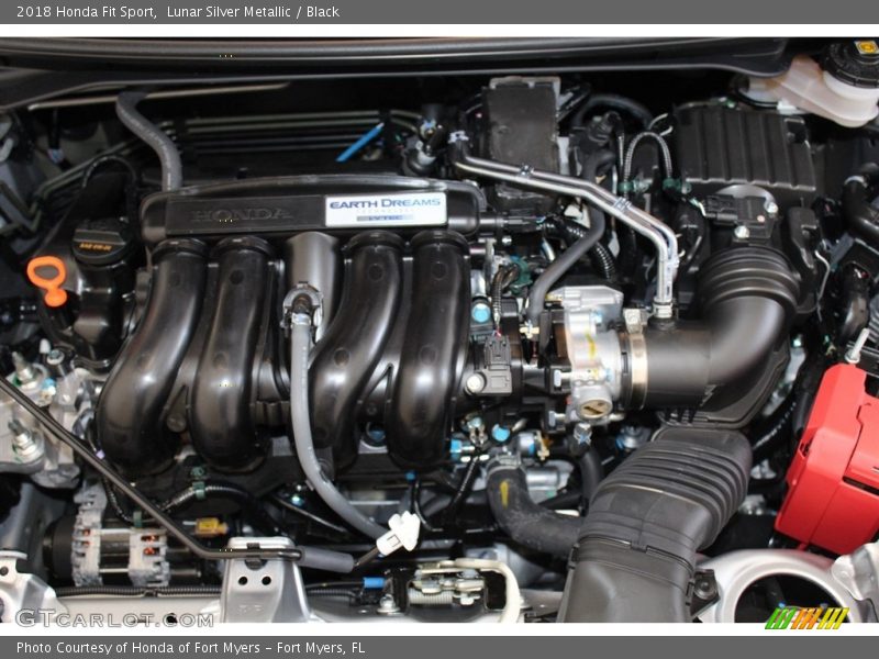 Lunar Silver Metallic / Black 2018 Honda Fit Sport