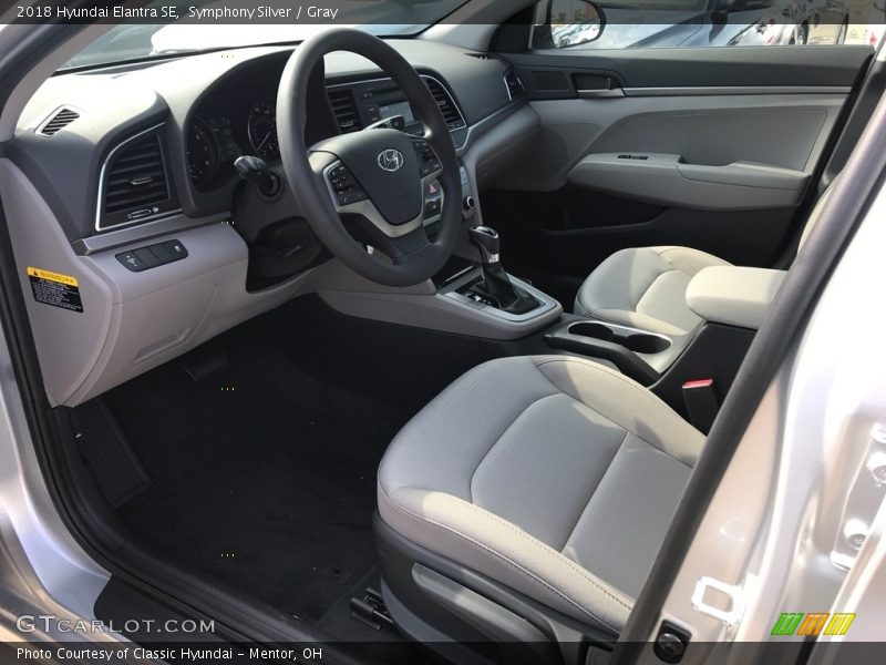 Symphony Silver / Gray 2018 Hyundai Elantra SE
