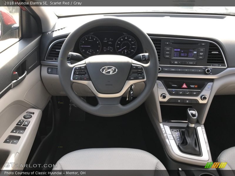 Scarlet Red / Gray 2018 Hyundai Elantra SE