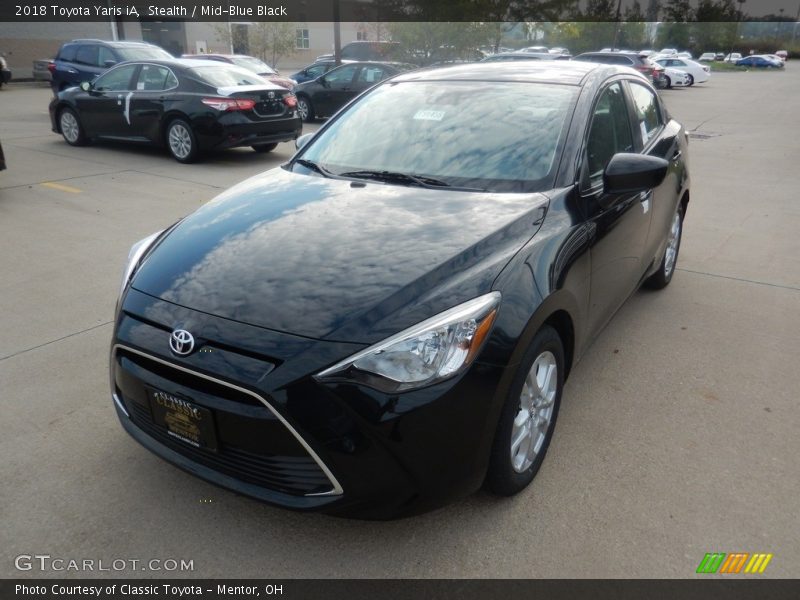 Stealth / Mid-Blue Black 2018 Toyota Yaris iA