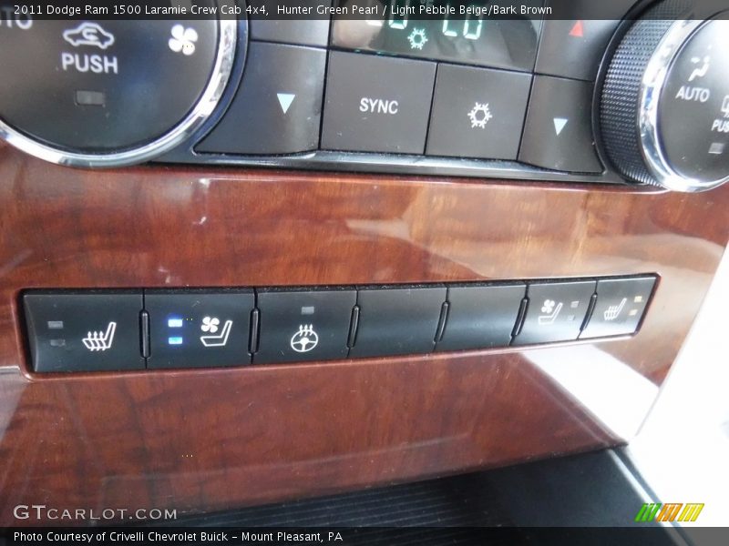Hunter Green Pearl / Light Pebble Beige/Bark Brown 2011 Dodge Ram 1500 Laramie Crew Cab 4x4