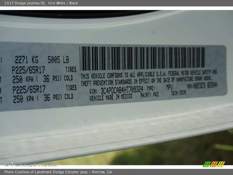 Vice White / Black 2017 Dodge Journey SE