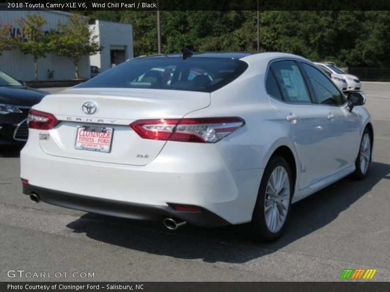 Wind Chill Pearl / Black 2018 Toyota Camry XLE V6