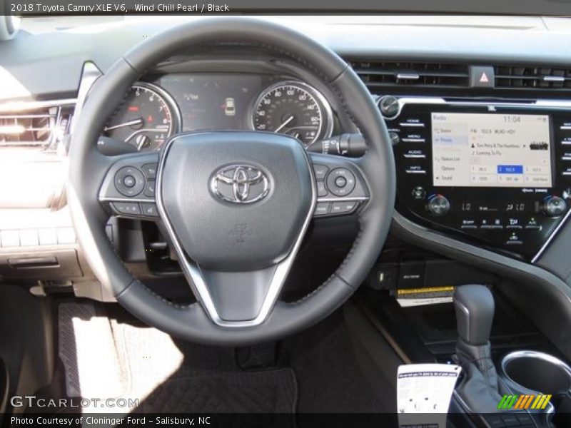 Wind Chill Pearl / Black 2018 Toyota Camry XLE V6