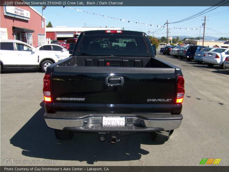 Black / Dark Charcoal 2005 Chevrolet Silverado 2500HD LS Crew Cab
