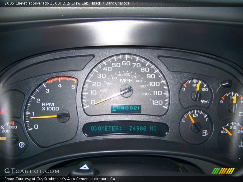 Black / Dark Charcoal 2005 Chevrolet Silverado 2500HD LS Crew Cab