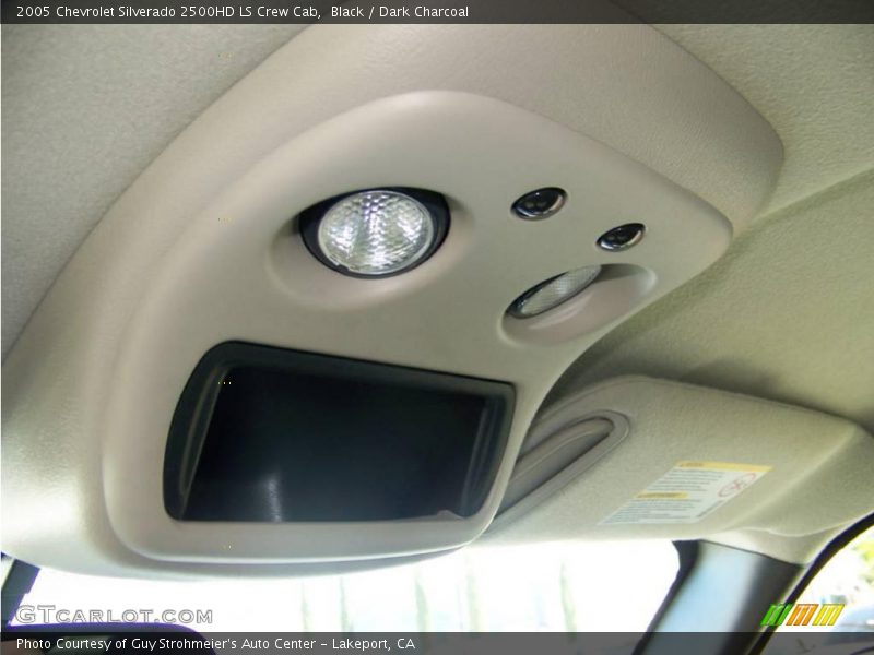 Black / Dark Charcoal 2005 Chevrolet Silverado 2500HD LS Crew Cab