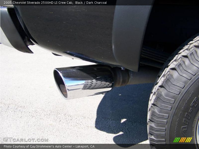 Black / Dark Charcoal 2005 Chevrolet Silverado 2500HD LS Crew Cab