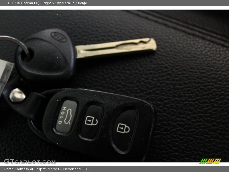 Bright Silver Metallic / Beige 2013 Kia Optima LX