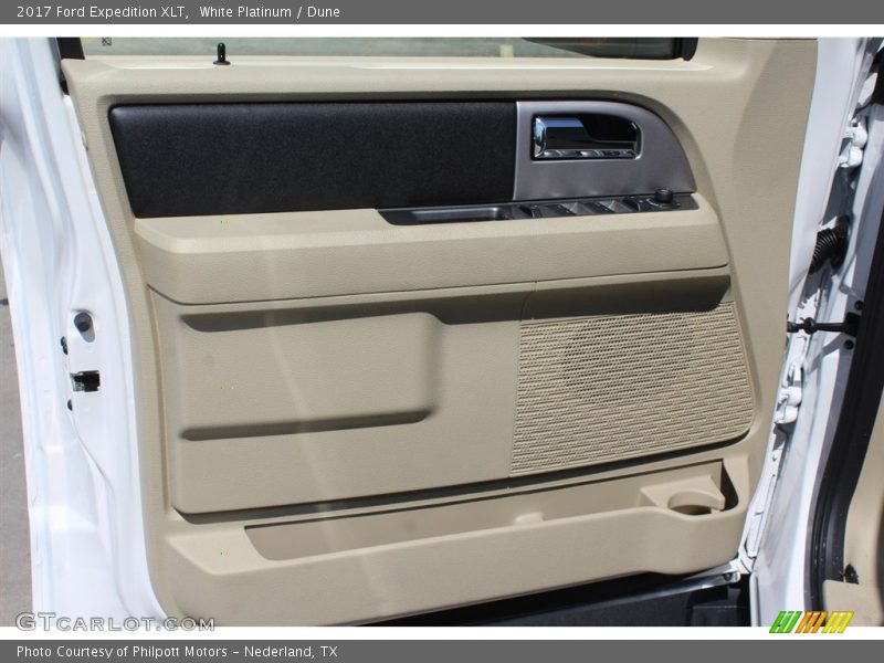 White Platinum / Dune 2017 Ford Expedition XLT