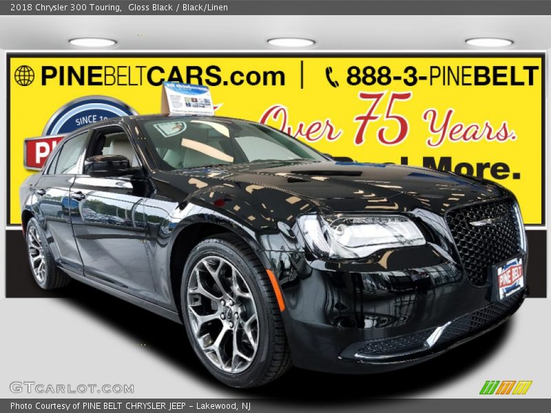 Gloss Black / Black/Linen 2018 Chrysler 300 Touring