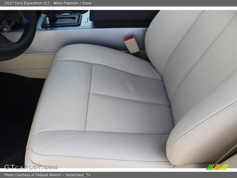 White Platinum / Dune 2017 Ford Expedition XLT