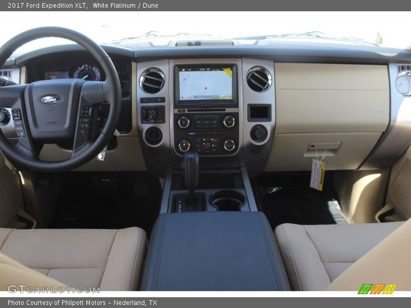 White Platinum / Dune 2017 Ford Expedition XLT