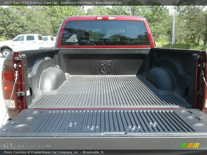 Delmonico Red Pearl / Black/Diesel Gray 2017 Ram 1500 Express Crew Cab