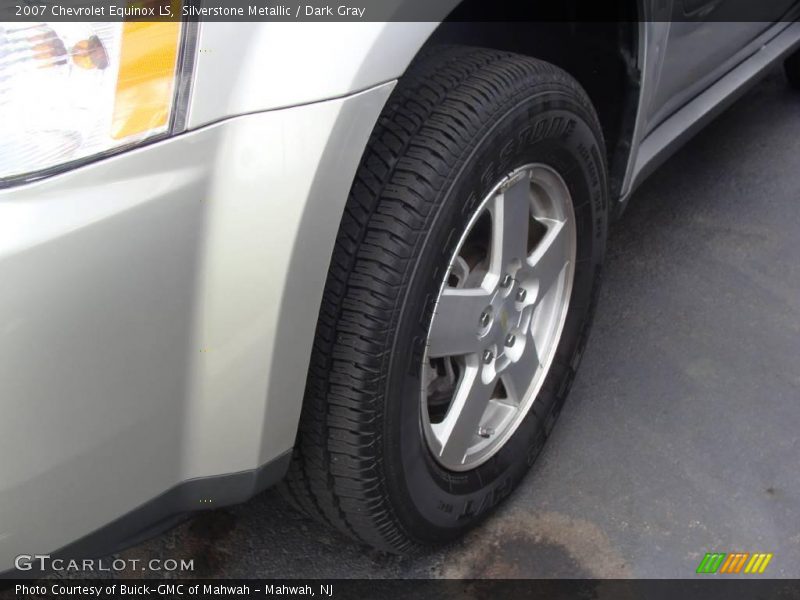 Silverstone Metallic / Dark Gray 2007 Chevrolet Equinox LS