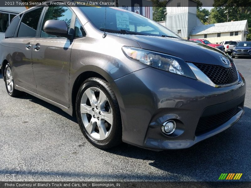 Predawn Gray Mica / Dark Charcoal 2013 Toyota Sienna SE