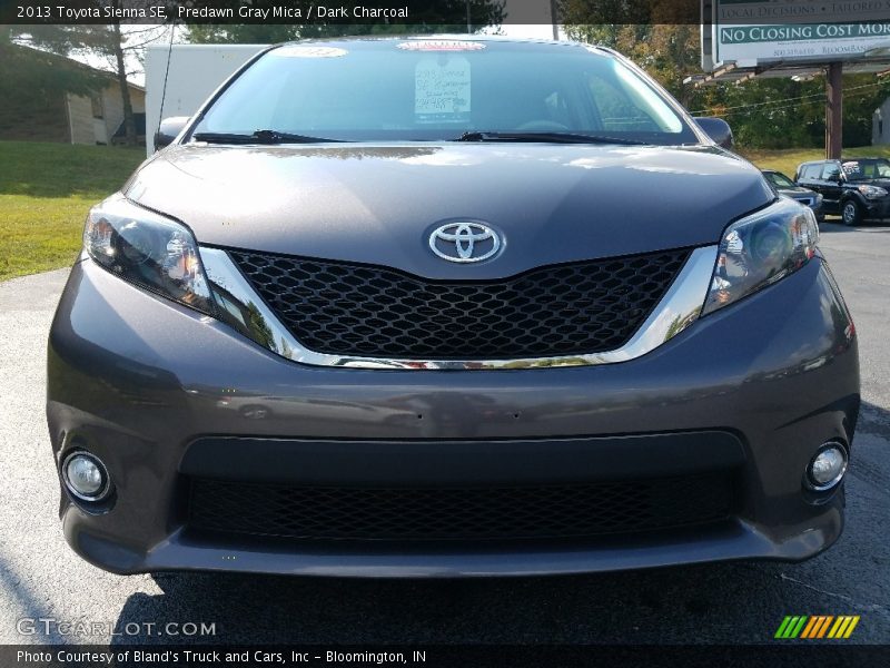 Predawn Gray Mica / Dark Charcoal 2013 Toyota Sienna SE