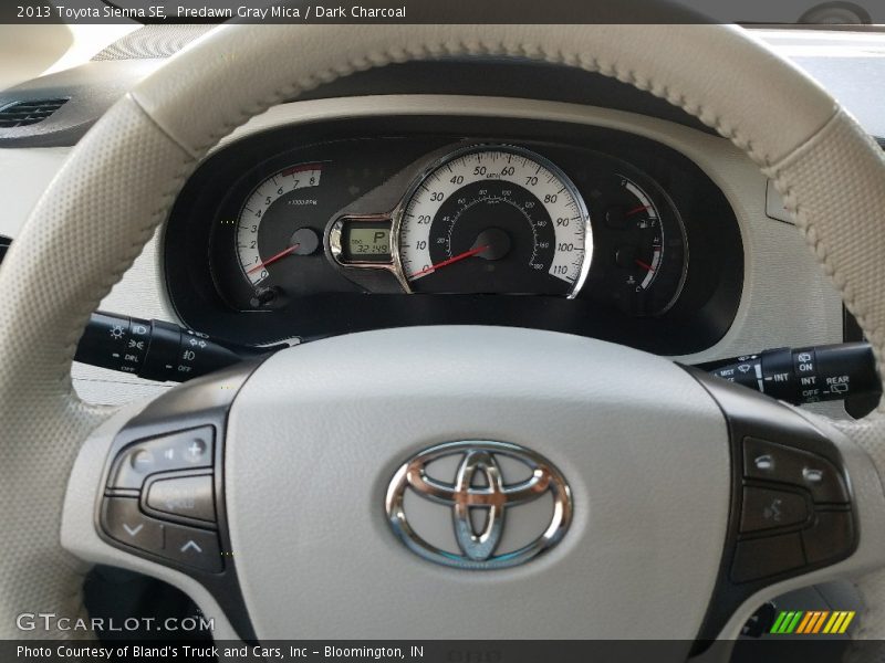 Predawn Gray Mica / Dark Charcoal 2013 Toyota Sienna SE