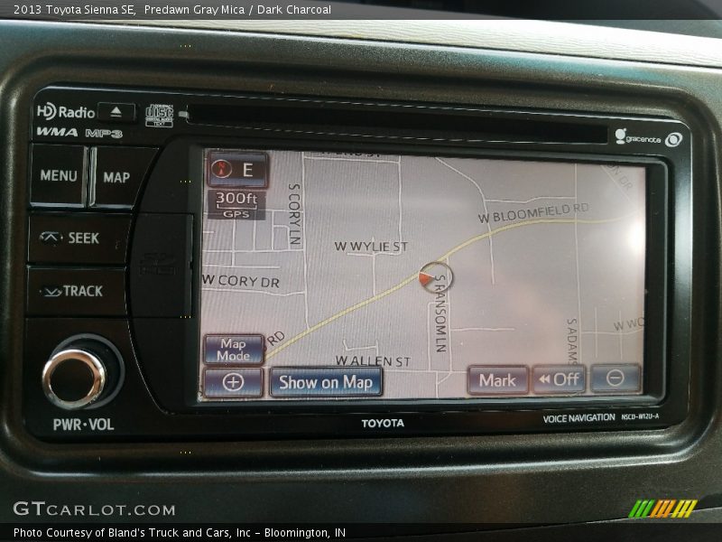 Predawn Gray Mica / Dark Charcoal 2013 Toyota Sienna SE