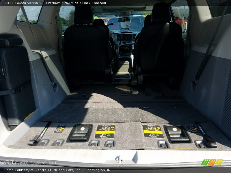 Predawn Gray Mica / Dark Charcoal 2013 Toyota Sienna SE