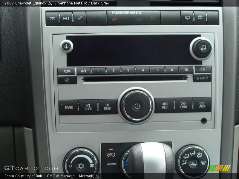 Silverstone Metallic / Dark Gray 2007 Chevrolet Equinox LS