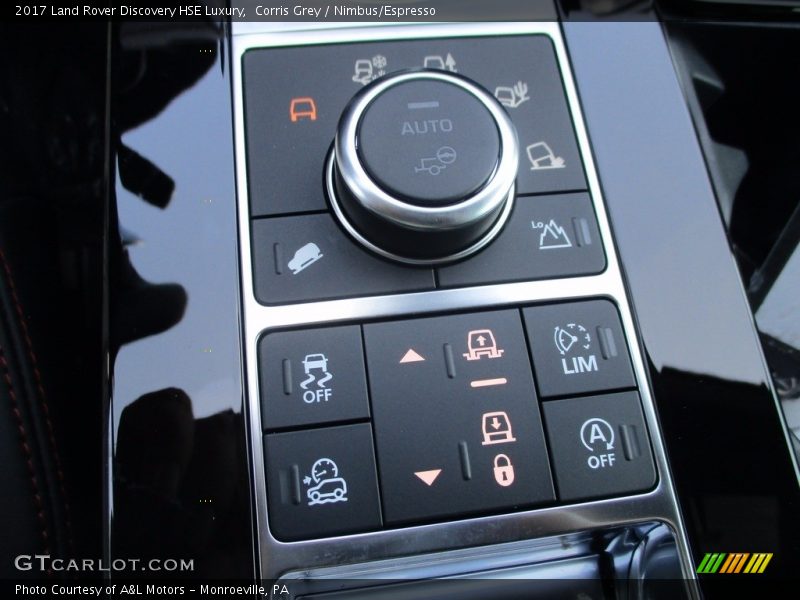 Corris Grey / Nimbus/Espresso 2017 Land Rover Discovery HSE Luxury