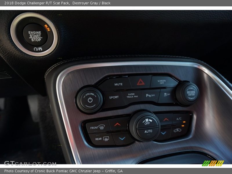 Destroyer Gray / Black 2018 Dodge Challenger R/T Scat Pack