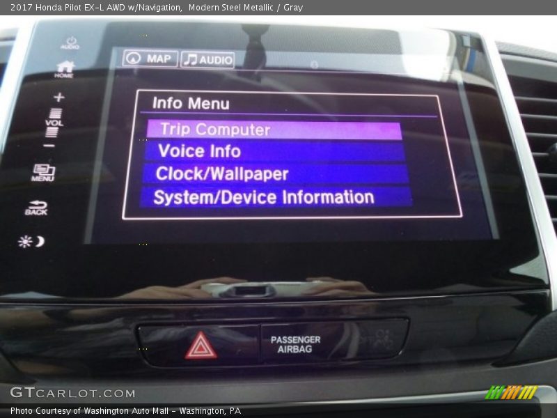 Modern Steel Metallic / Gray 2017 Honda Pilot EX-L AWD w/Navigation