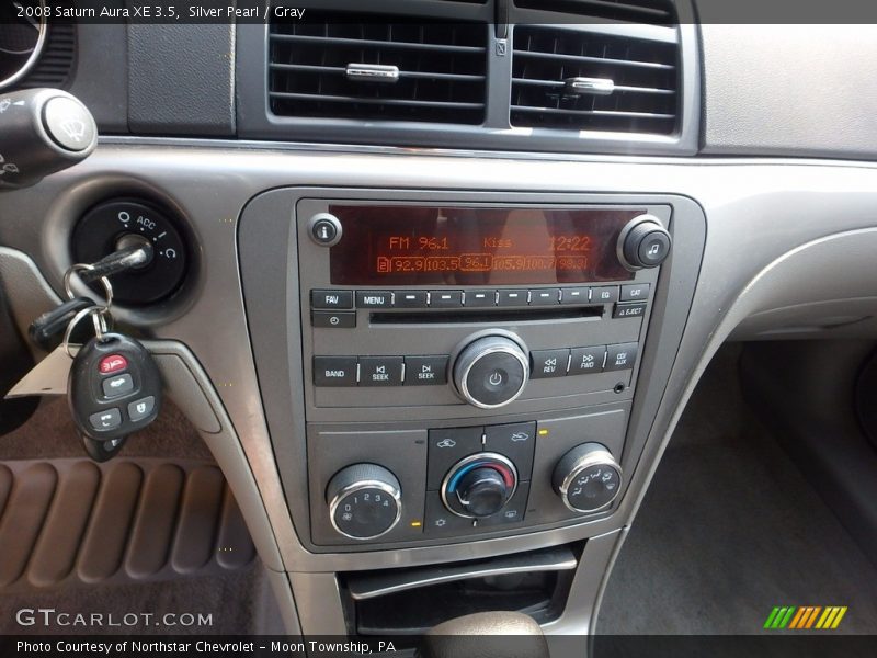 Silver Pearl / Gray 2008 Saturn Aura XE 3.5