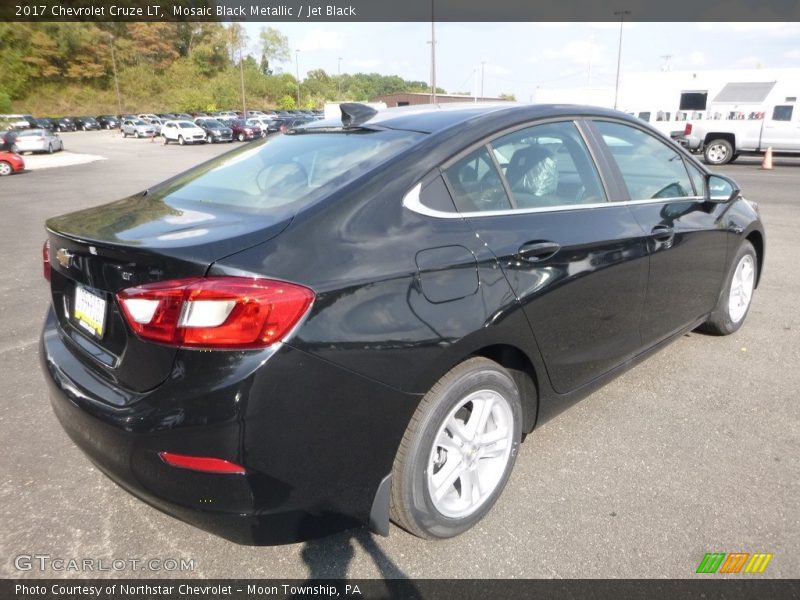 Mosaic Black Metallic / Jet Black 2017 Chevrolet Cruze LT