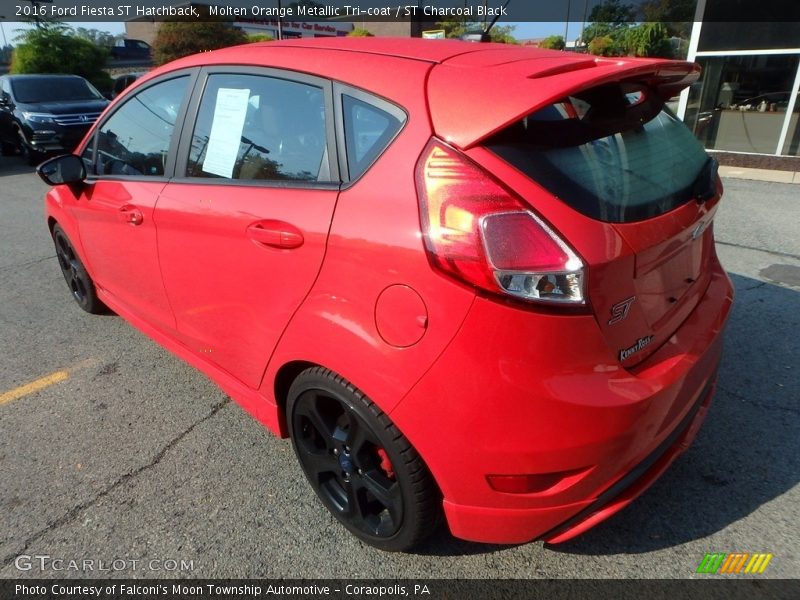 Molten Orange Metallic Tri-coat / ST Charcoal Black 2016 Ford Fiesta ST Hatchback