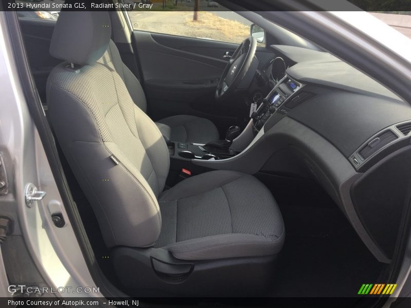 Radiant Silver / Gray 2013 Hyundai Sonata GLS