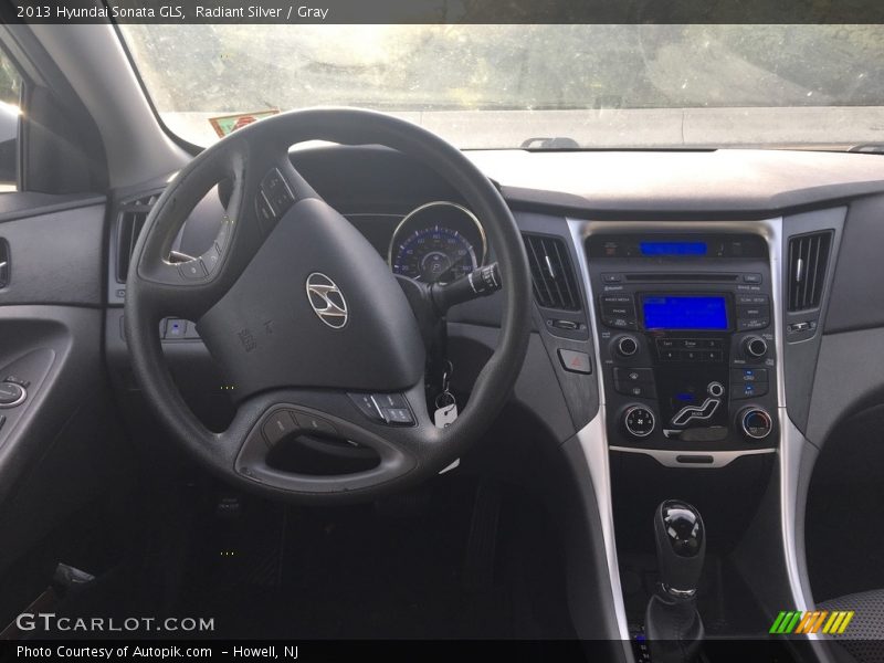 Radiant Silver / Gray 2013 Hyundai Sonata GLS