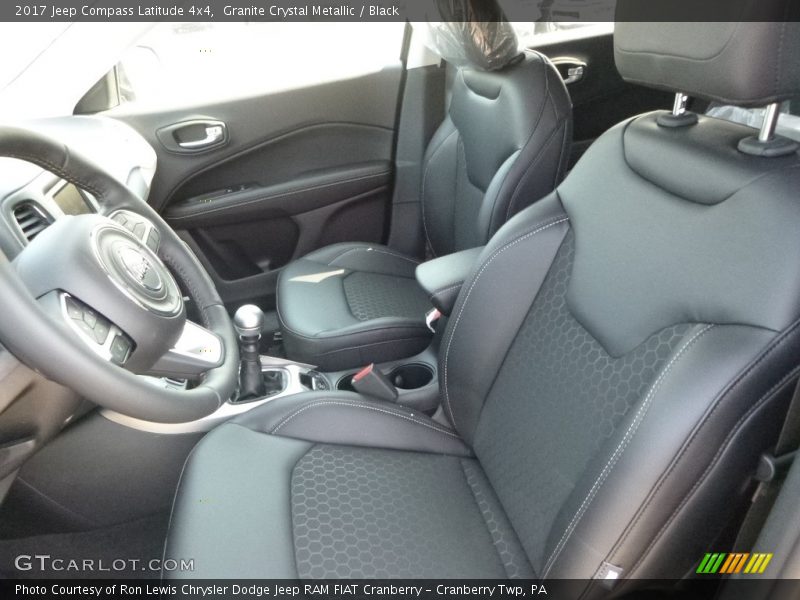Granite Crystal Metallic / Black 2017 Jeep Compass Latitude 4x4