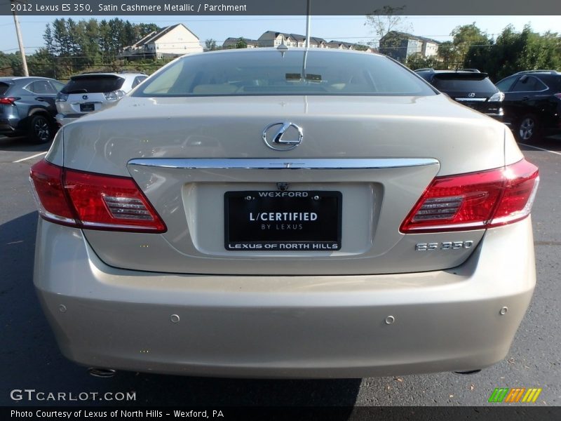 Satin Cashmere Metallic / Parchment 2012 Lexus ES 350