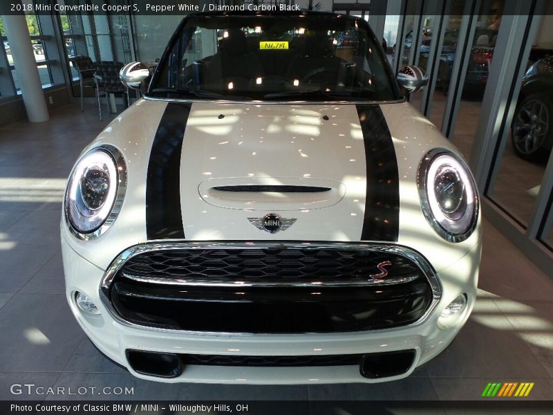 Pepper White / Diamond Carbon Black 2018 Mini Convertible Cooper S