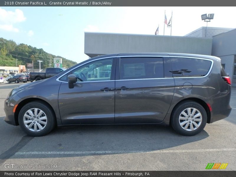 Granite Crystal Metallic / Black/Alloy 2018 Chrysler Pacifica L