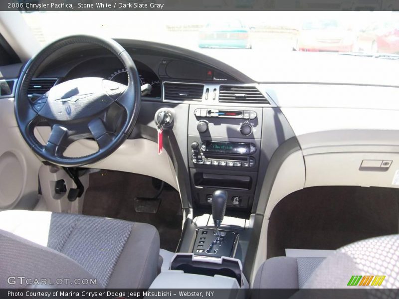 Stone White / Dark Slate Gray 2006 Chrysler Pacifica