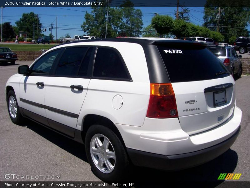 Stone White / Dark Slate Gray 2006 Chrysler Pacifica