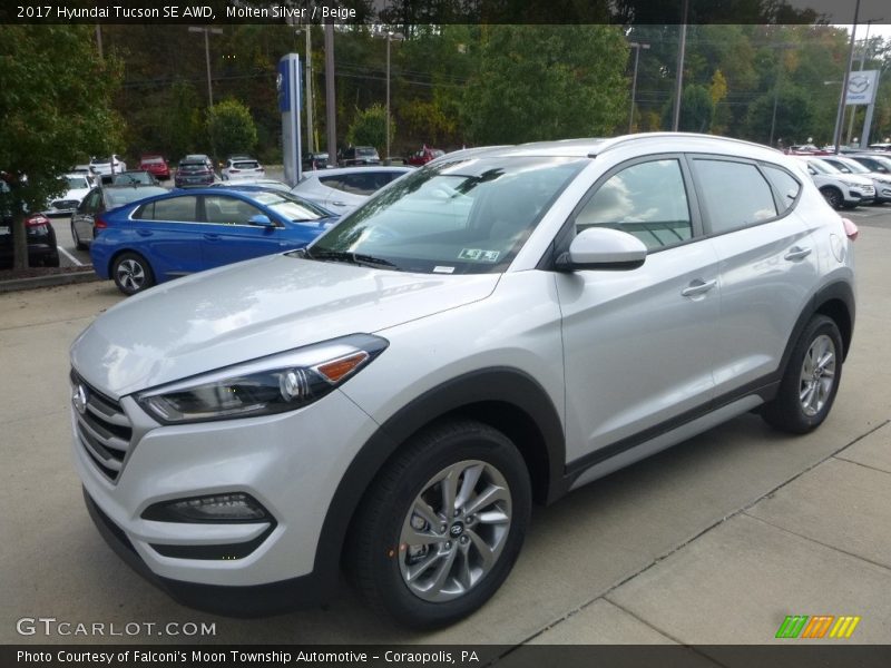 Molten Silver / Beige 2017 Hyundai Tucson SE AWD