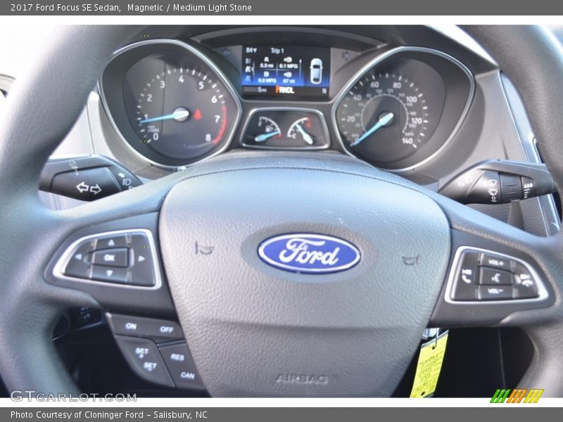 Magnetic / Medium Light Stone 2017 Ford Focus SE Sedan