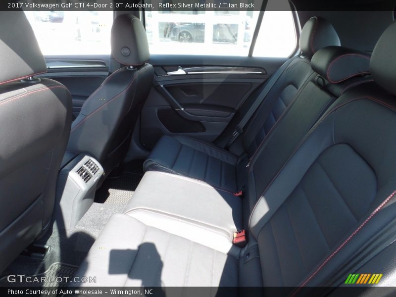 Reflex Silver Metallic / Titan Black 2017 Volkswagen Golf GTI 4-Door 2.0T Autobahn