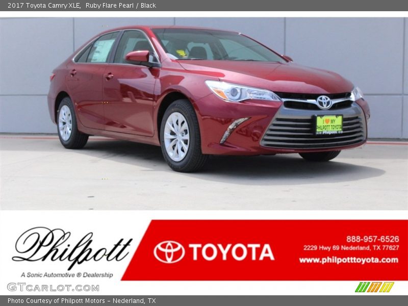 Ruby Flare Pearl / Black 2017 Toyota Camry XLE