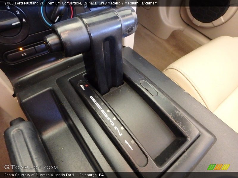 Mineral Grey Metallic / Medium Parchment 2005 Ford Mustang V6 Premium Convertible
