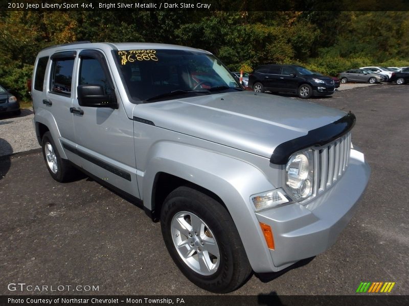 Bright Silver Metallic / Dark Slate Gray 2010 Jeep Liberty Sport 4x4