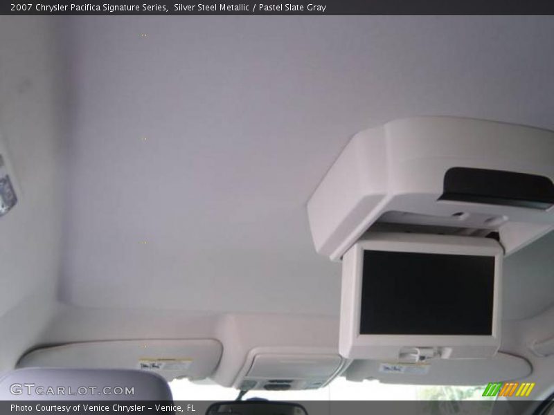 Silver Steel Metallic / Pastel Slate Gray 2007 Chrysler Pacifica Signature Series